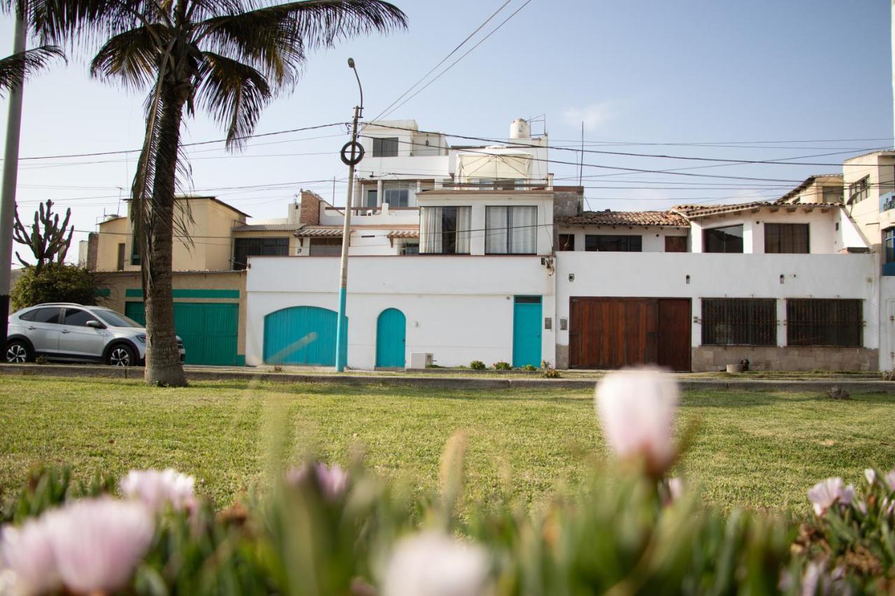 Hospedaje Nuna - Playa Huanchaco Hotel Exterior photo